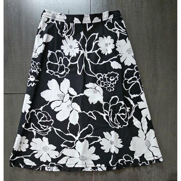 Talbots Black White Floral Cotton A Line Skirt Size 4 PETITE Lined - Picture 2 of 9
